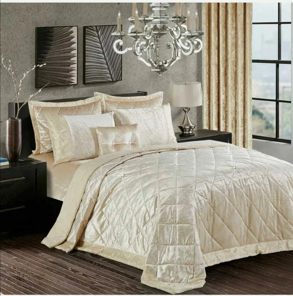 Santiago Crushed Velvet Quilted Bedspread Comforter with Pillow Case