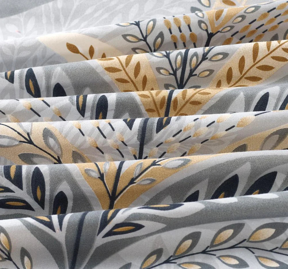 Breathable Microfibre Quilt Duvet Cover Set With Fitted Sheet and Pillow Case – Complete Bedding Set